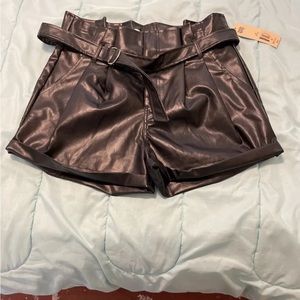 Steve Madden Black shorts Size Xl